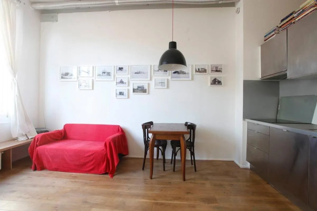 Tres Beau Loft Lumineux En Plein Coeur De Belleville Paříž Francie