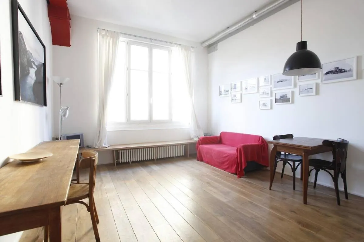 Tres Beau Loft Lumineux En Plein Coeur De Belleville Paříž